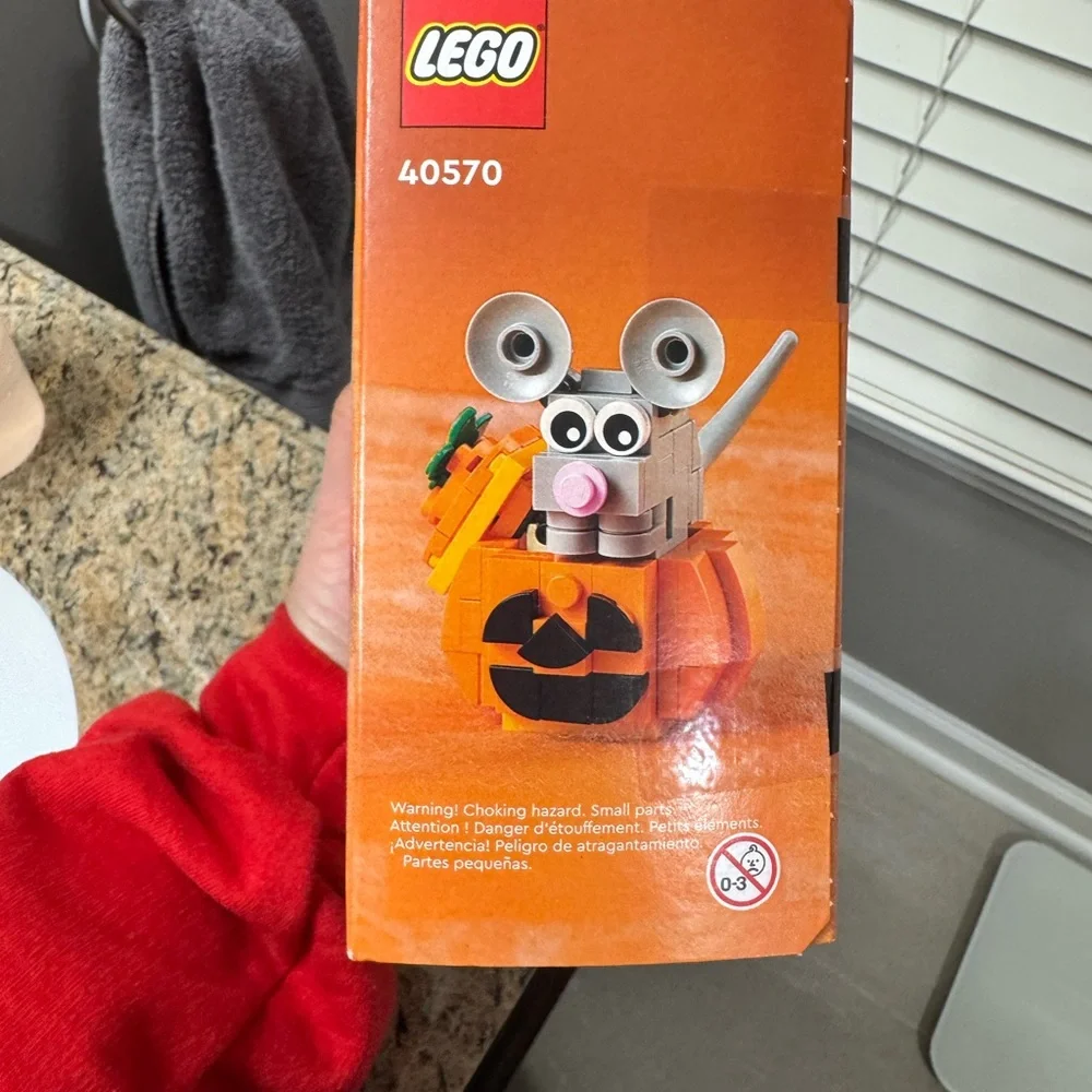 🐈🐭🆕LEGO 40570 Halloween Black Cat and Gray Mouse Limited Edition Set🐈🐭 - Picture 3 of 6